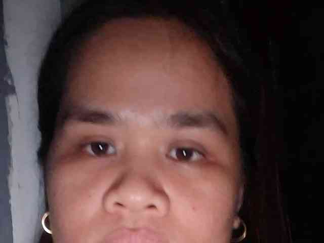 Rubie143 webcam