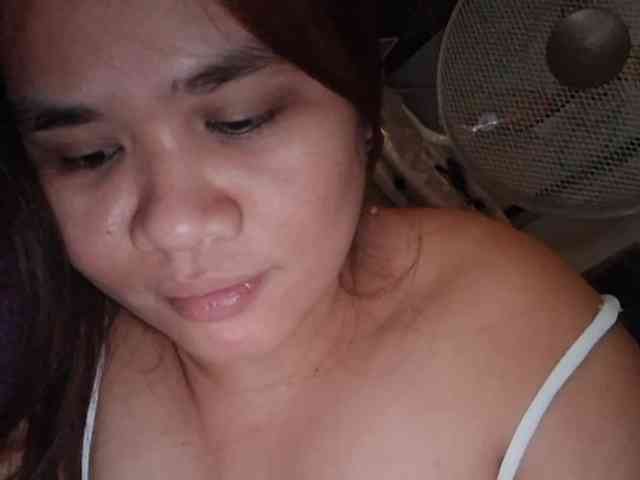 Rubie143 webcam