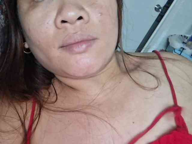 Rubie143 webcam
