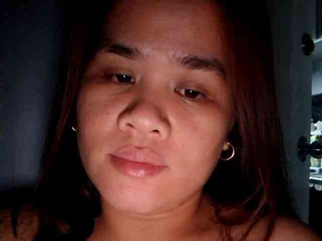 Rubie143 webcam