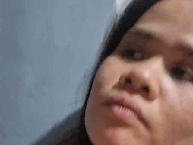 Rubie143 webcam