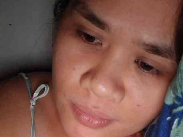 Modella: Rubie143