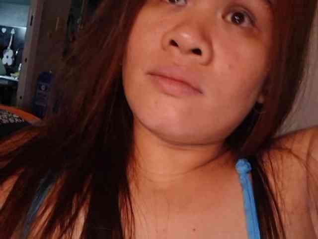 Rubie143 webcam