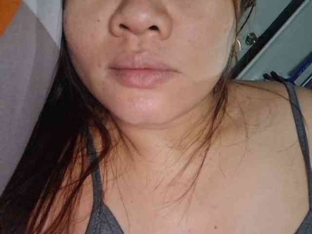 Rubie143 webcam