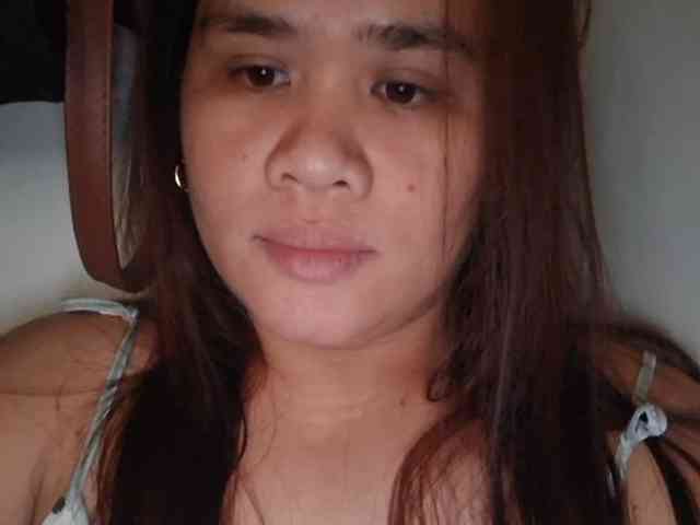 Rubie143 webcam