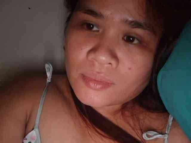 Rubie143 webcam