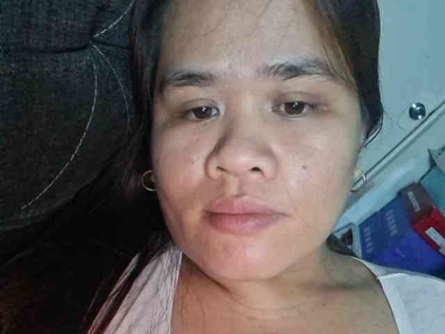 Rubie143 webcam