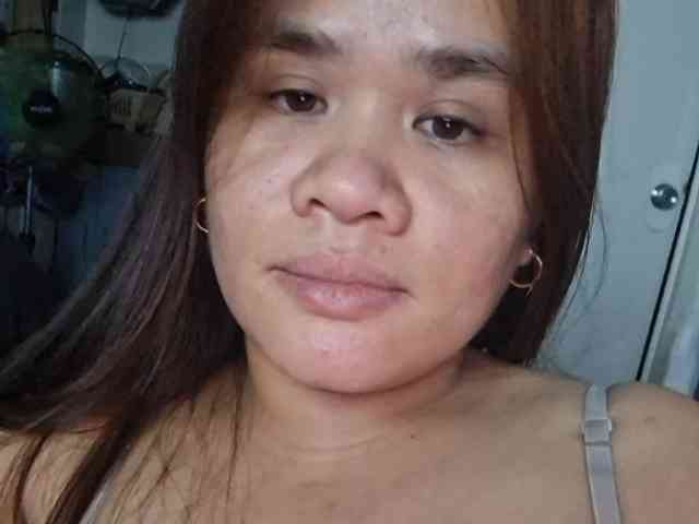 Rubie143 webcam