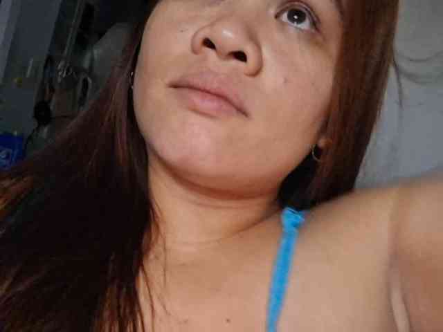 Rubie143 webcam
