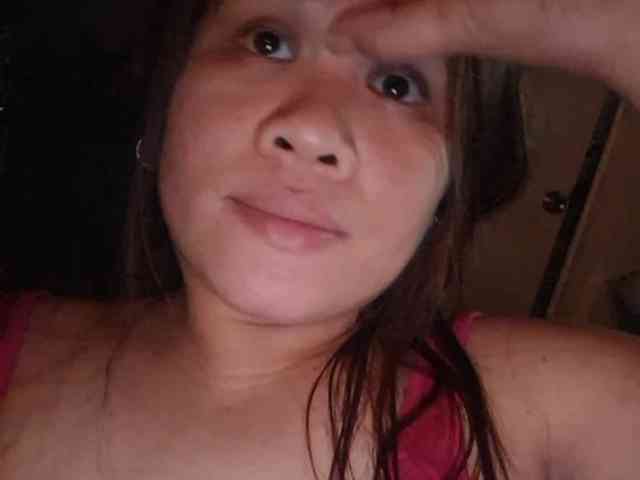 Rubie143 webcam