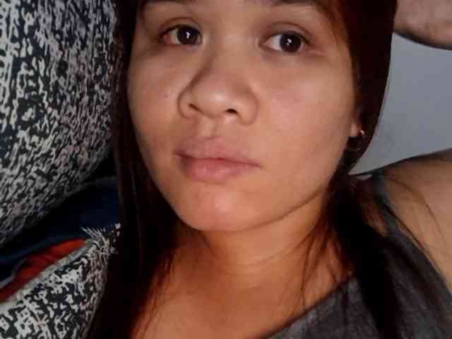 Rubie143 webcam