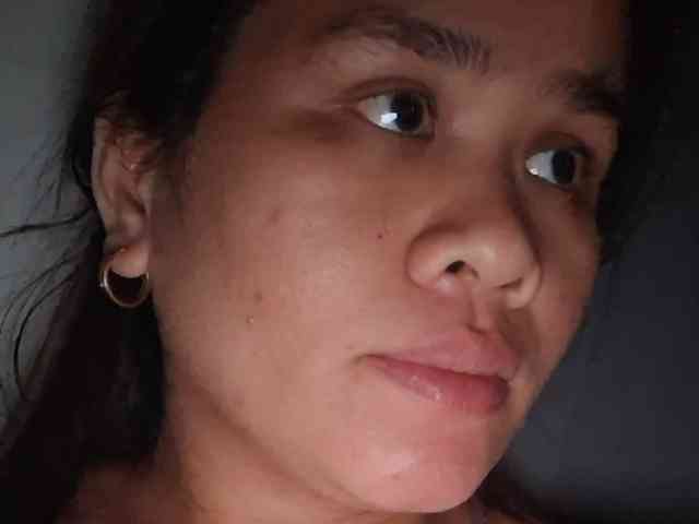 Rubie143 webcam
