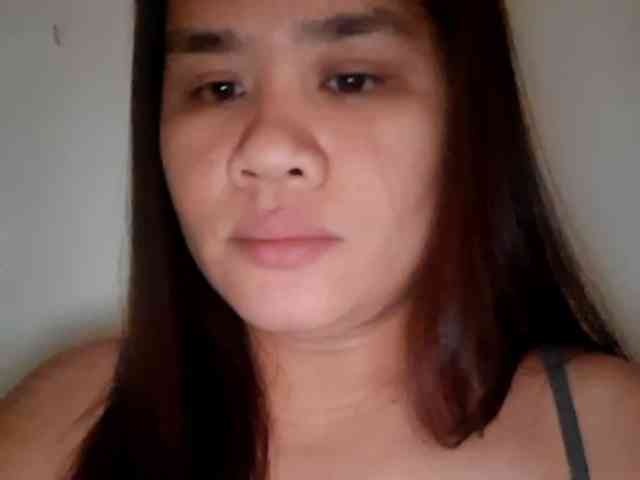 Rubie143 webcam