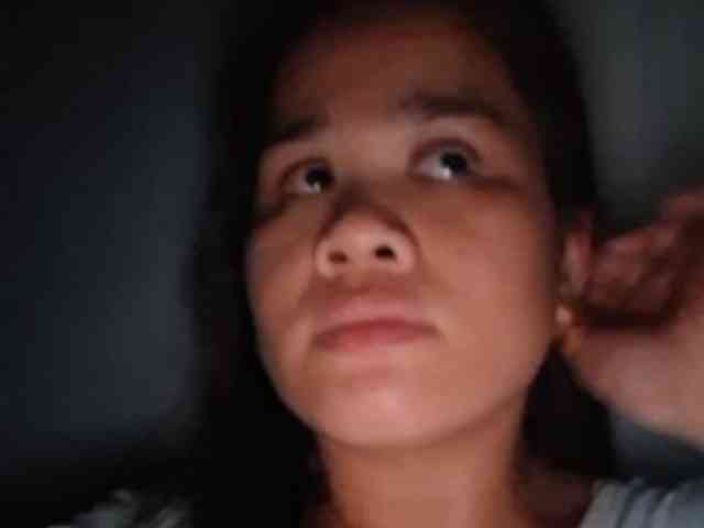 Rubie143 webcam