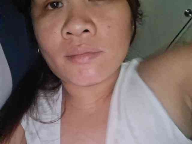 Rubie143 webcam
