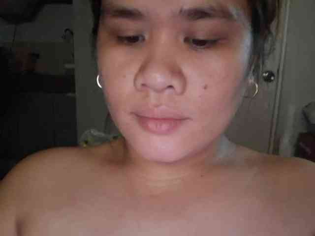 Rubie143 webcam