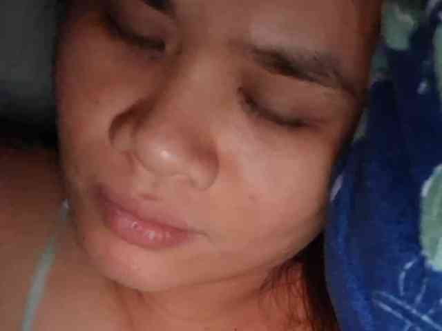 Rubie143 webcam