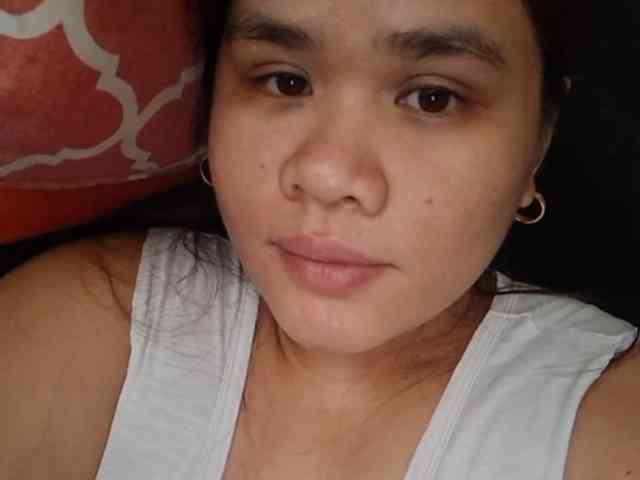 Rubie143 webcam