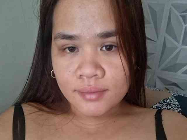 Rubie143 webcam