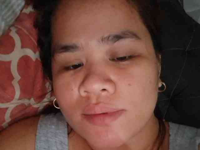 Rubie143 webcam