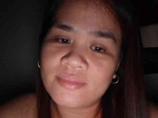 Rubie143 webcam