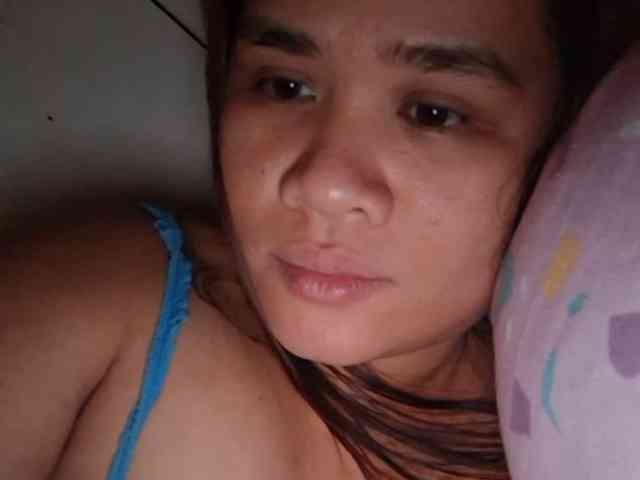 Rubie143 webcam