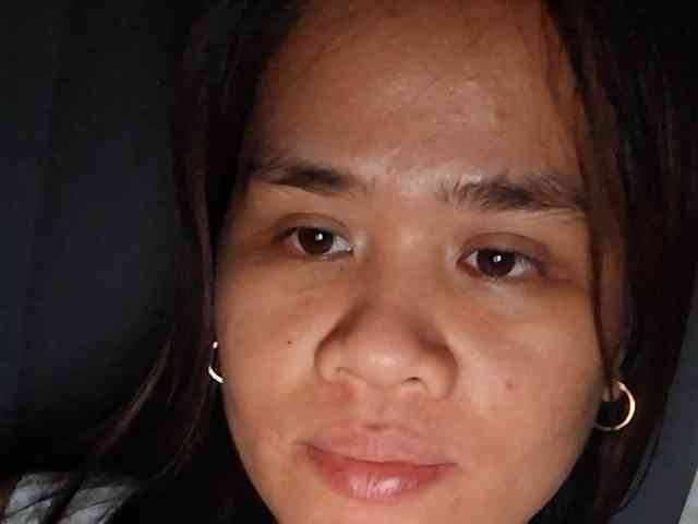 Rubie143 webcam