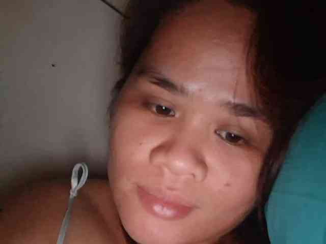 Rubie143 webcam