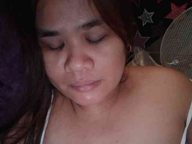 Rubie143 webcam