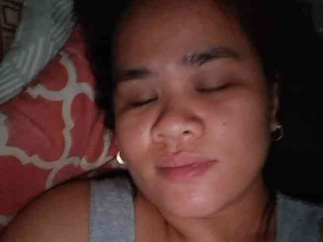 Rubie143 webcam