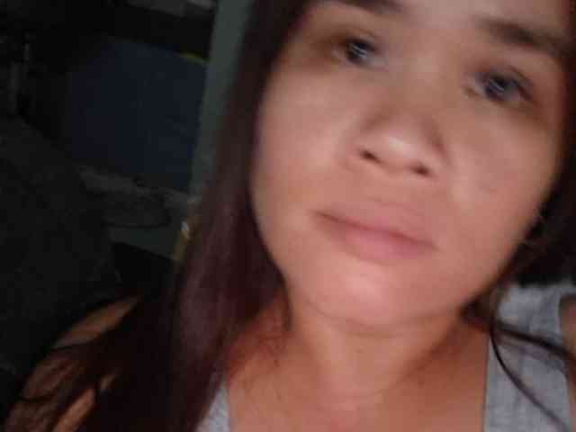 Rubie143 webcam