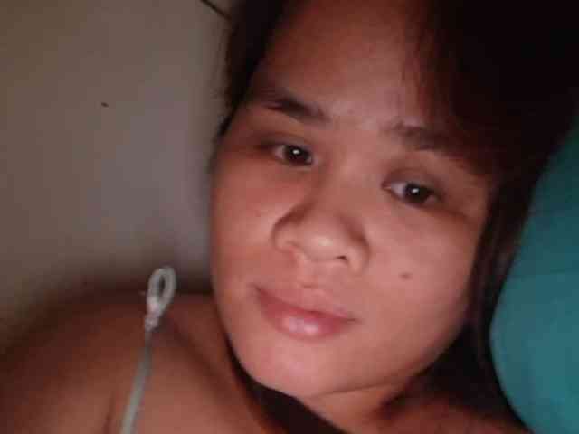 Rubie143 webcam