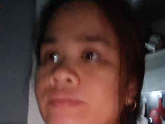 Rubie143 webcam