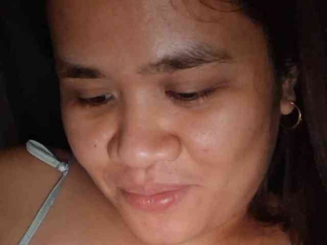 Rubie143 webcam