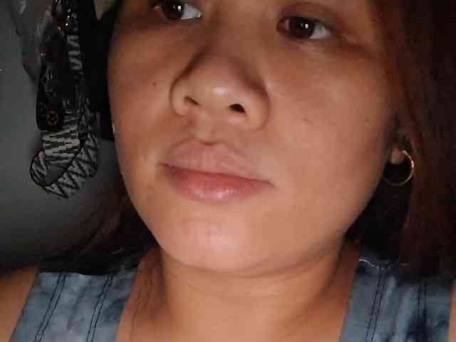 Rubie143 webcam