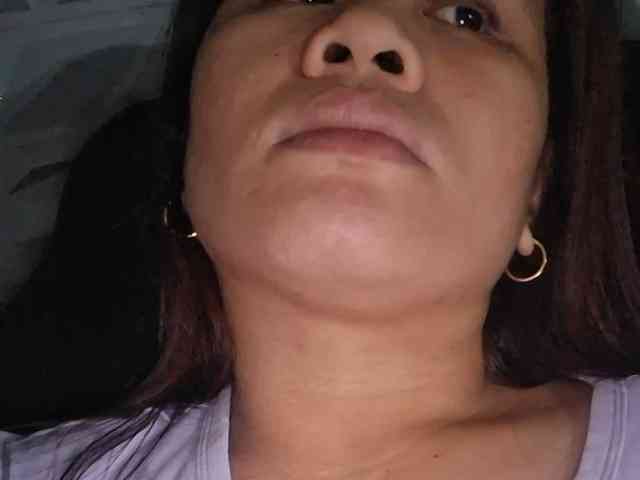 Rubie143 webcam