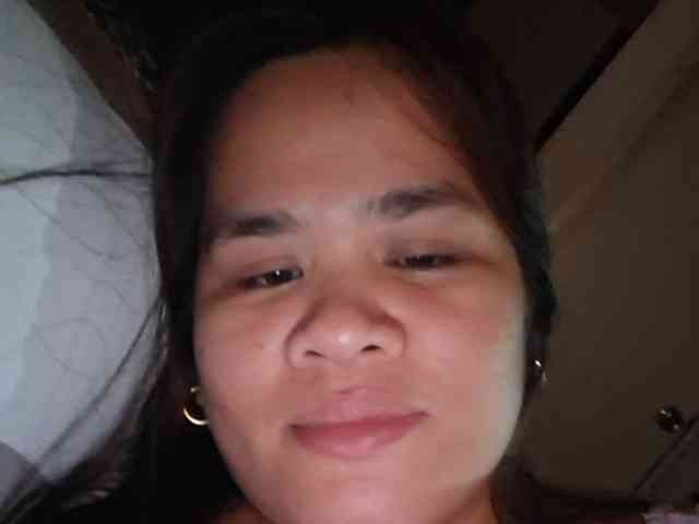 Rubie143 webcam