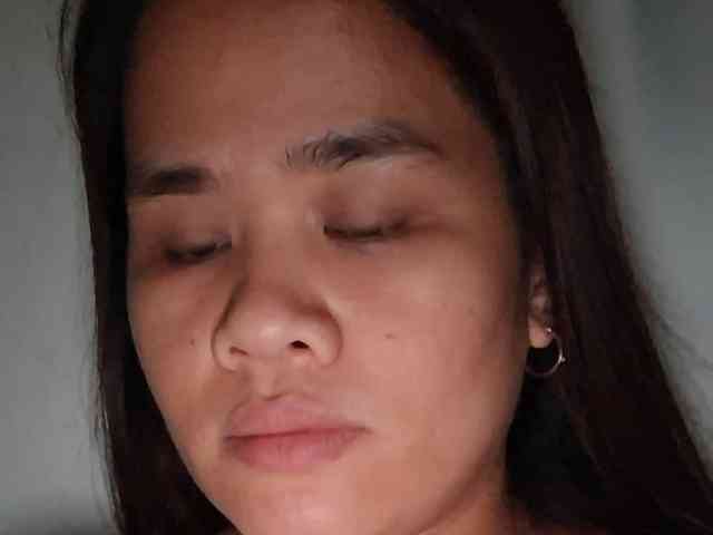 Rubie143 webcam