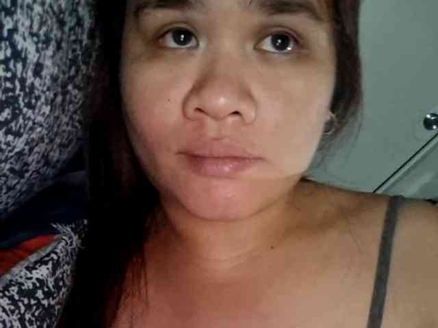 Rubie143 webcam