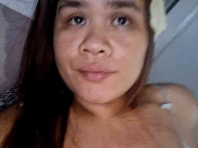 Rubie143 webcam