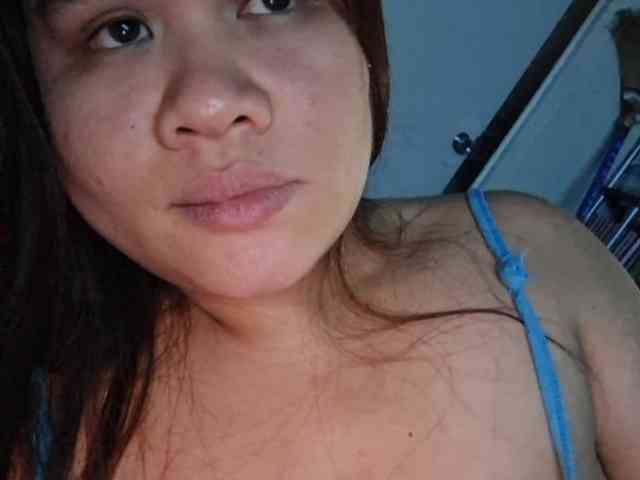 Rubie143 webcam