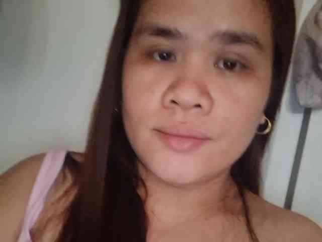 Rubie143 webcam
