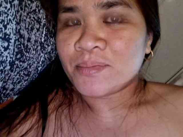 Rubie143 webcam