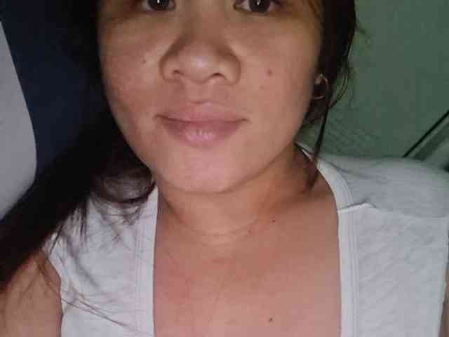 Rubie143 webcam