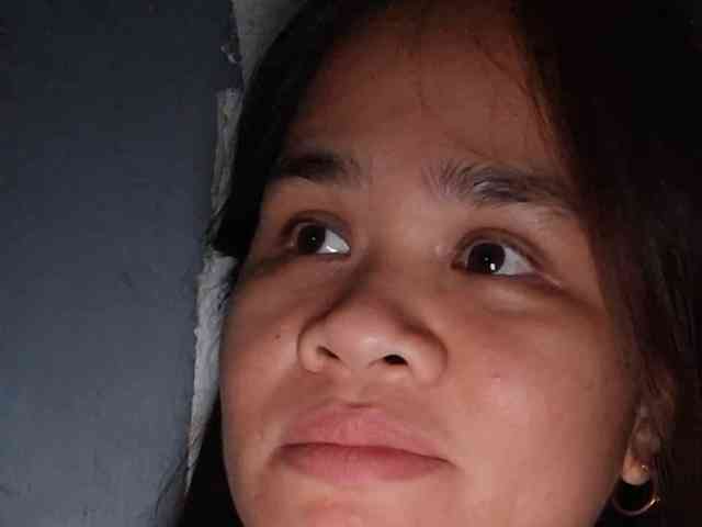 Rubie143 webcam