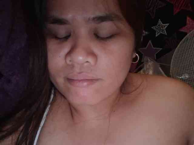 Rubie143 webcam