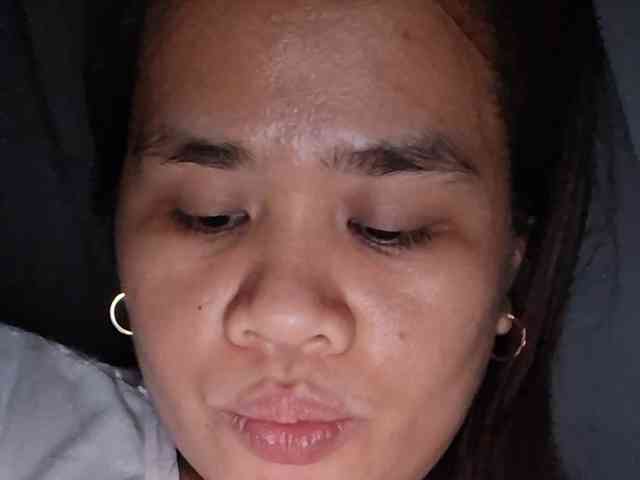 Rubie143 webcam