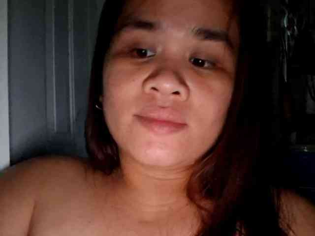 Rubie143 webcam