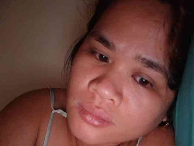Rubie143 webcam