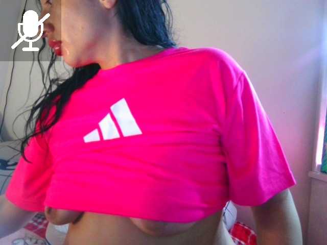 oursecretz live cam on BongaCams